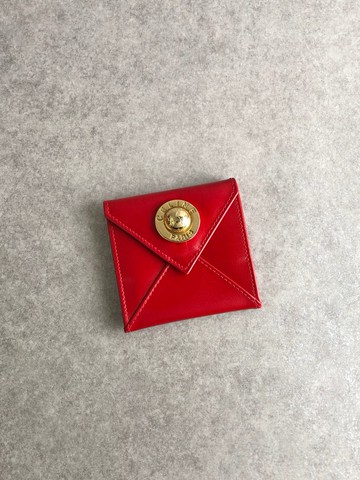 【 日本直送 名牌中古包 】CELINE 賽琳 紅色 星球鈕釦 皮革 零錢包 vintage 古董 old f5dka3