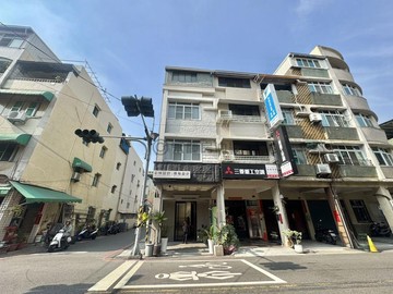 五甲邊間整棟開窗透天｜高雄市鳳山區三商街
