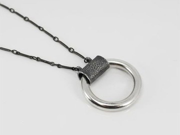 No.504 CIRCLE NECKLACES 圈型墜鍊-999純銀