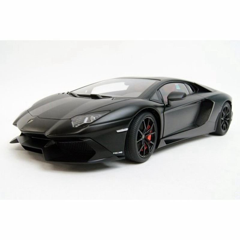 新品オートアート1 18 ランボルギーニ アヴェンタドール Lp7 4 50th記念 マットブラック ホイールキーチェーン付 通販 Lineポイント最大0 5 Get Lineショッピング