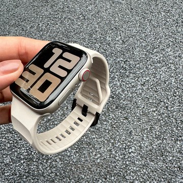 高級感穿扣硅膠錶帶 防水錶帶 適用於 Apple Watch S11 S10 9 8 SE 錶帶 42/46/49mm