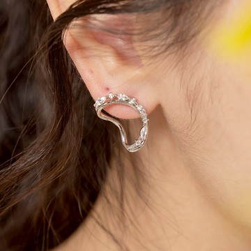 幾何扭環綴鑽925銀針耳環(2色)-A10509