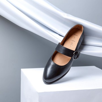 遇見瑪莉珍 _ 黑色