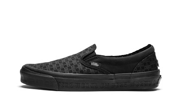 vans slip on mastermind