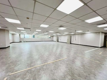 商辦1亞灣起飛|金融科技核心高樓商辦含雙平車｜高雄市前鎮區中山二路