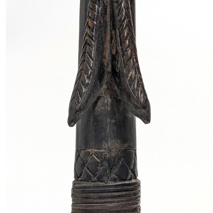 ダン族笛像（高さ：83cm）（フルート アフリカンアート）