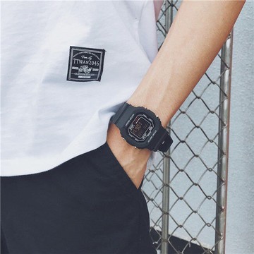 小方塊ins手表女學生韓版簡約百搭運動手表男防水夜光情侶電子表