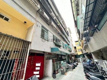 鳳山火車站健身公寓復古風大三房｜高雄市鳳山區新生街一段