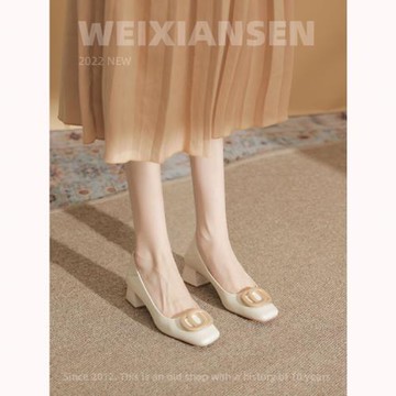 高跟鞋女 韓版中跟單鞋女氣質小眾伴娘鞋女軟皮 粗跟白色工作鞋女