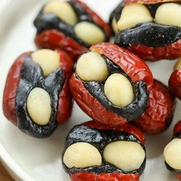 血糯米堅果倖福棗暴富棗抱福棗夾夏威夷果仁零食網紅手工零食小喫 手工製作 網紅零食 吉祥寓意討彩頭 辦公室下午茶 休閒必備