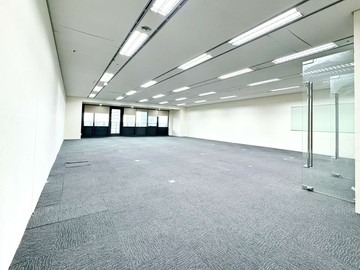 七期市政核心｜鼎盛BHW頂級商辦｜朝南高樓雙平車｜台中市西屯區市政北二路