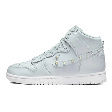 WMNS DUNK HIGH SE PEARL PURE PLATINU