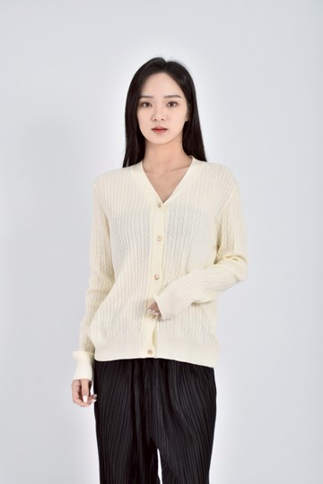 (L) 【Ellie私服】hellokiki質感針織排扣白色長袖上衣