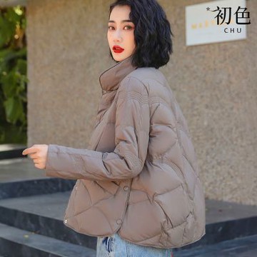 初色 休閒風輕便薄款保暖短款純色絎線單排釦立領長袖科技羽絨棉外套女外套-共4色-16686(M/L可選)