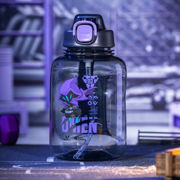 《特戰英豪》官方正版 歐門 Omen 水壺1700ml 遊戲周邊