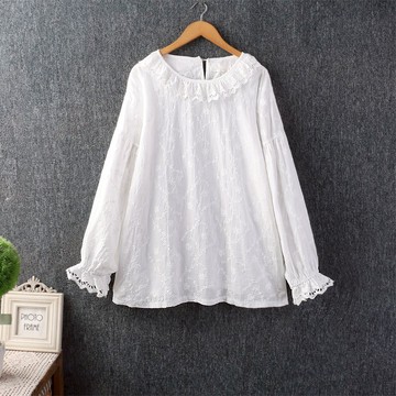 花邊圓領刺繡純棉上衣7006h