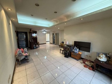 心中市露台樹海電梯大三房~ ｜新北市中和區中正路