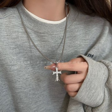 限時特賣🔥 十字架項鏈女閨蜜小衆百搭簡約設計感鈦鋼不掉色衛衣鏈網紅毛衣