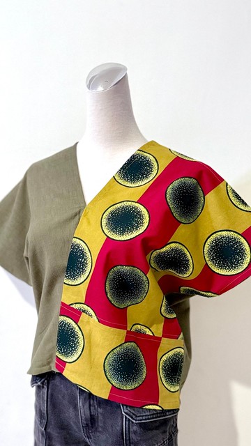 純棉幾何大圓點紅條紋撞色秋香黃綠拼接短版四角衣罩衫