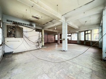 雙百貨鑽石三角窗店面 正市中心蛋黃區 錢潮滿溢｜屏東縣屏東市林森路