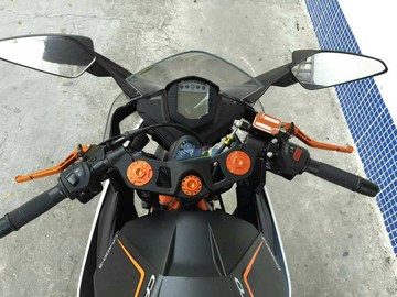 MOTOTRON KTM DUKE RC390 改裝前叉減震螺母蓋 上連板三角臺蓋