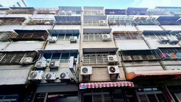 亞灣大遠百整新2房健身公寓｜高雄市苓雅區新光路
