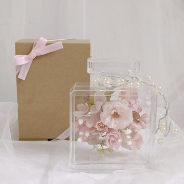 永生花康乃馨香水瓶 情人節生日工商企業贈品課七夕情人節花束中