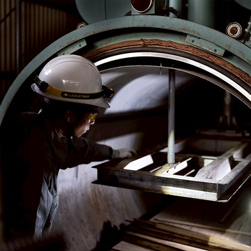 德國Ledlenser iH5 工業用伸縮調焦頭燈