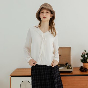 【CUMAR】雙層翻領排釦條紋緹花襯衫 粉 杏