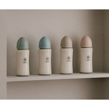 小獅王simba辛巴 蘊蜜質金玻璃標準防脹氣奶瓶240ml-新生適用-4色可選