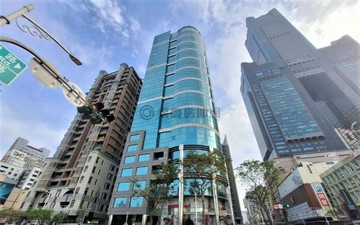 曼哈頓海景商辦/可另購平車｜高雄市苓雅區三多四路