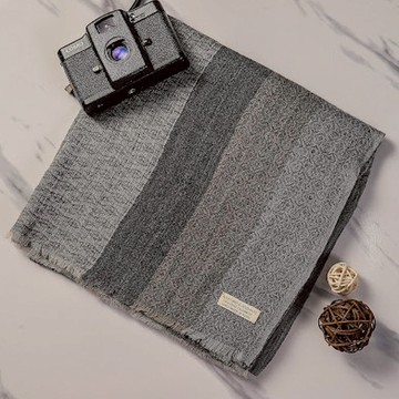 Cashmere羊絨圍巾/披肩 無染原色 灰黑條紋 戒指絨 輕柔保暖