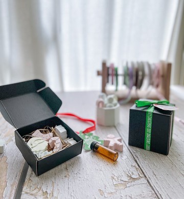 【 聖誕禮盒 DIY材料包 】可做兩款禮盒  / 聖誕樹 薑餅人 雪人