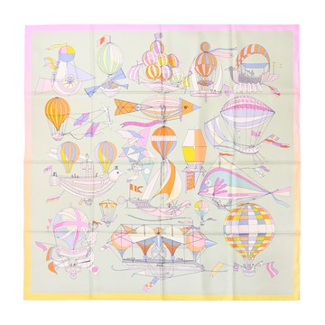 Hermes 愛馬仕 Les Folies du Ciel熱氣球 90 手工捲邊真絲雙面用方巾(粉黃/淡粉)_廠商直送