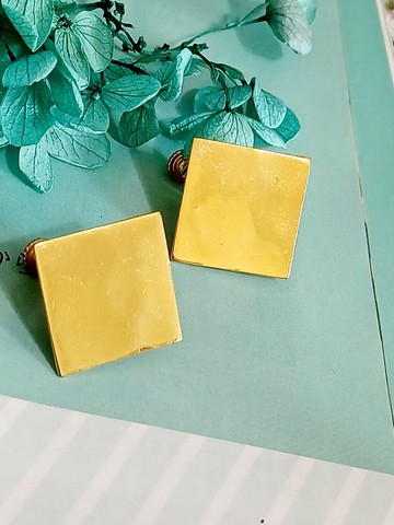 vintage jewelry  NAPIER 金色極簡方形 夾式耳環