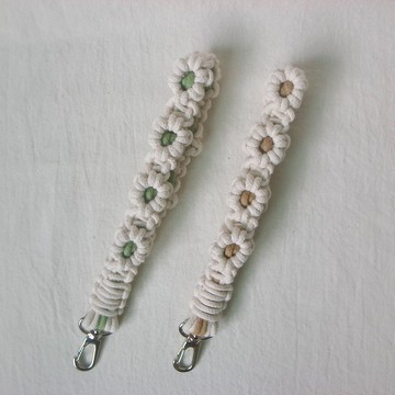 質感原色小花手腕繩 / 手工編織