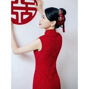 飛什新娘無袖露肩復古紅色敬酒服旗袍民國風中式訂婚秀禾禮服裙