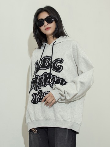 ABC字母拚色貼布長帽T