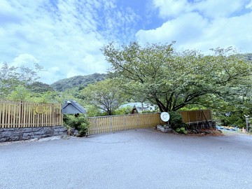 景觀咖啡屋陽明山知名櫻花景點★住商游佳諭｜台北市士林區平菁街