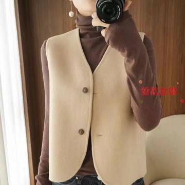 毛呢馬甲女短款秋冬新款無袖坎肩呢子外套小個子百搭顯瘦背心 大尺碼外套 冬天外套 大尺碼女裝 氣質穿搭 秋冬外套