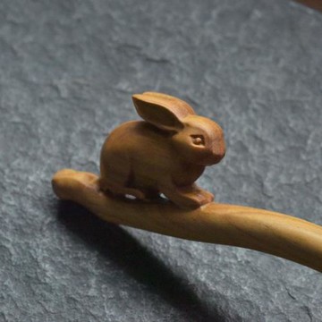 原創綠檀木發簪發飾簪子頭飾卡通小兔子可愛簡約日常盤發刻字木質