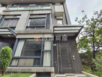 聖富-LaLaport邊間別墅~承辦｜台中市大里區大智路