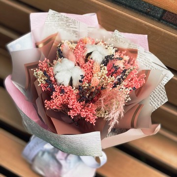 【永春花苑世貿店】綿雲布蕾  乾燥花束 |  情人送禮 生日首選 |