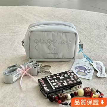 💥台灣出貨💥 韓系CCD相機包 日式刺繡包 蝴蝶化妝包 收納包 彩妝包 收納雜物包 相機包 防摔包