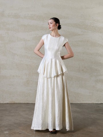 法式極簡 / 花苞型包肩上衣 / 半裙套裝