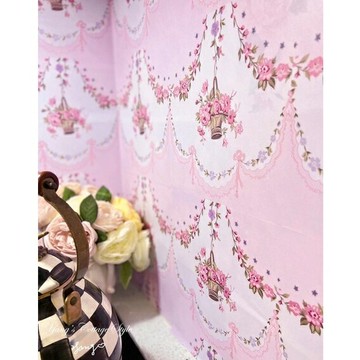 ｛現貨 附發票｝現貨速發 高品質 夢幻玫瑰 蝴蝶結?? 防油 防火 壁貼 地貼 公主風 生活用品 居家生活 歐式 浪漫 家飾