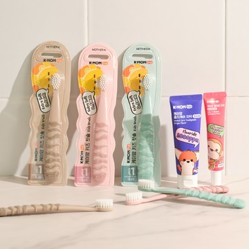 MOTHER-K - K-MOM 纖柔護理兒童牙刷(2Y-5Y)