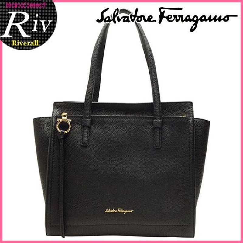 Salvatore Ferragamo バッグショルダーレザーブラック