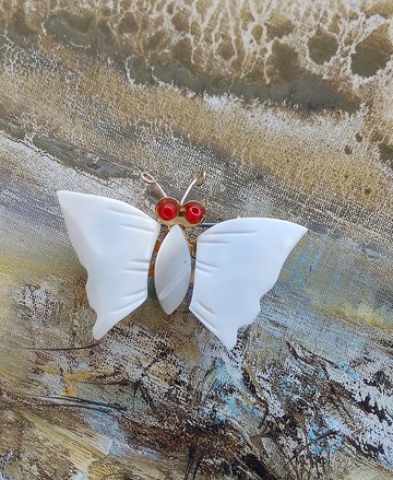 Vintage Jewelry 西洋古董飾品  早期手工貝殼 小巧蝴蝶 別針