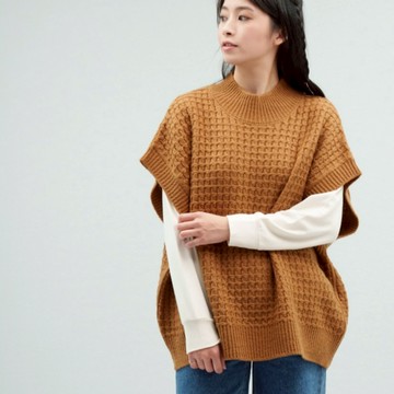 O-LIWAY 台灣製(MIT) 保暖～高領細麻花毛海寬版針織背心